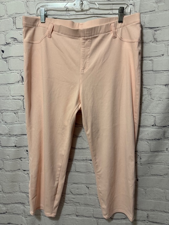 Faded Glory Pants - NWOT Faded Glory (20) Women’s Pink Pull-On Stretch Capri Jean Look Back Pockets